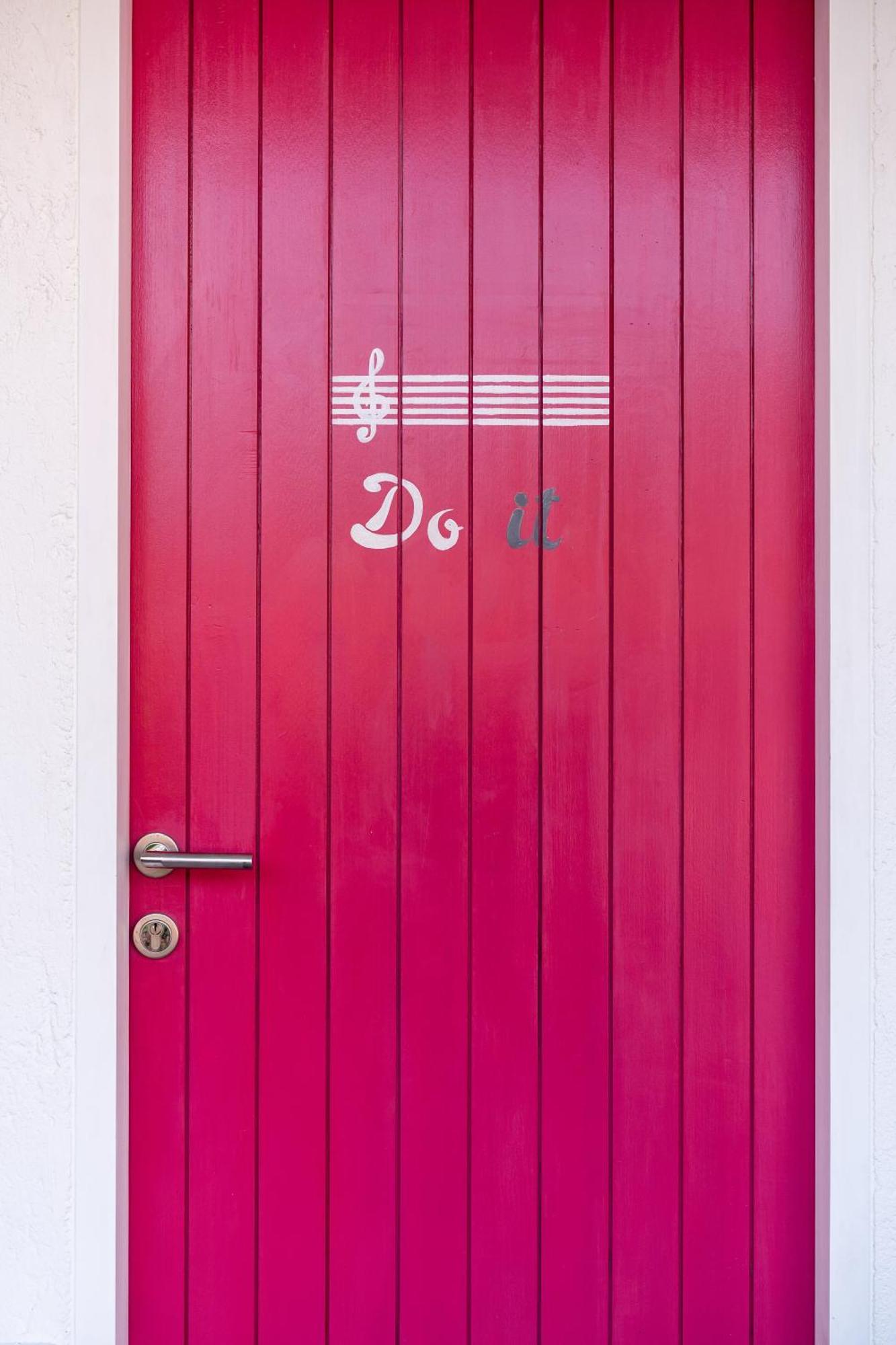 Bed and Breakfast Pinkprivate Balangan - For Cool Adults Only Jimbaran Esterno foto